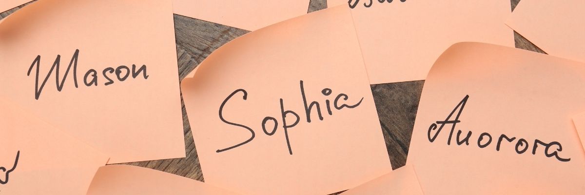 Nomes de bebês meninas nos EUA em 2024: o que está em alta e como isso influencia o Brasil
