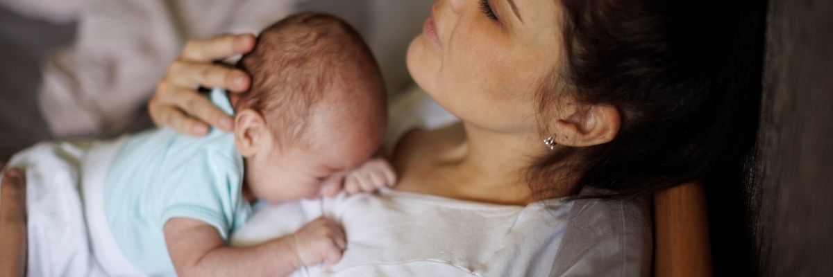 Como ajudar uma mãe no pós-parto