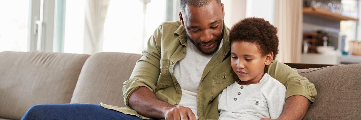 O custo real de criar filhos em 2025 e o impacto da dívida nas famílias